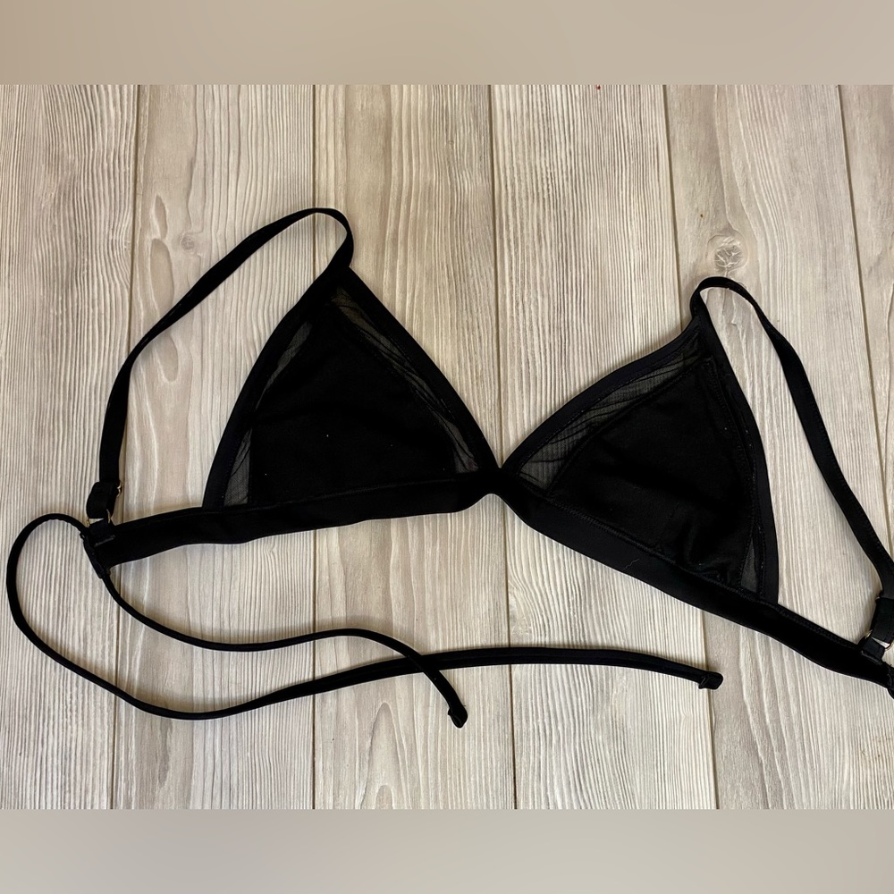 !!! SOLD !!! Women’s black sexy sheer floral embroidery cami bralette size 32B - Picture 5 of 6